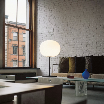 A04 Flos Glo Ball table Innenarchitektur Licht Beleuchtung Moebel Basel